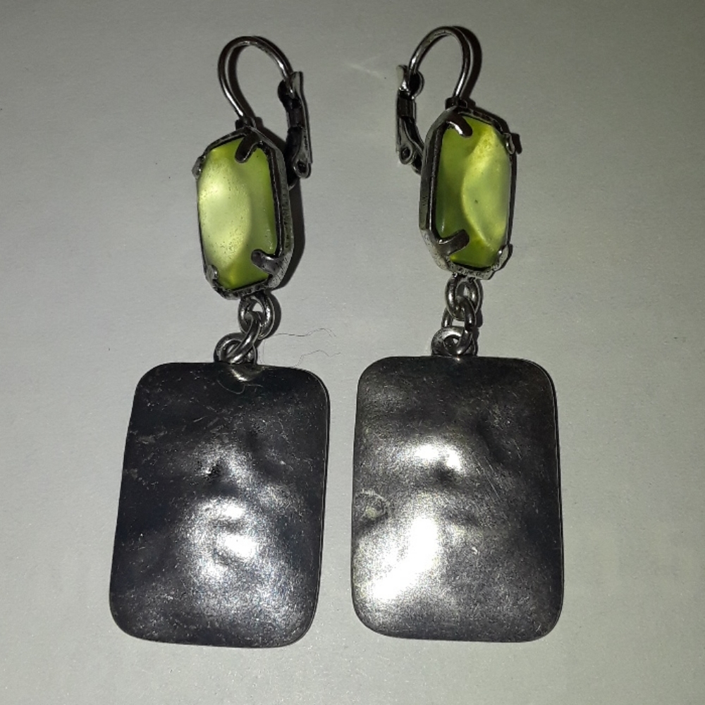 Dangle Earring